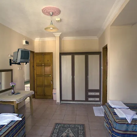 Hotel Irme 2*